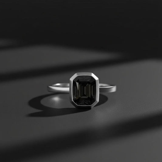 Obsidian Crest Minimal Ring